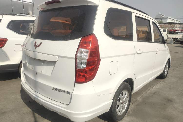 Used Wuling Hongguang 2014 1.5L S Standard Version
