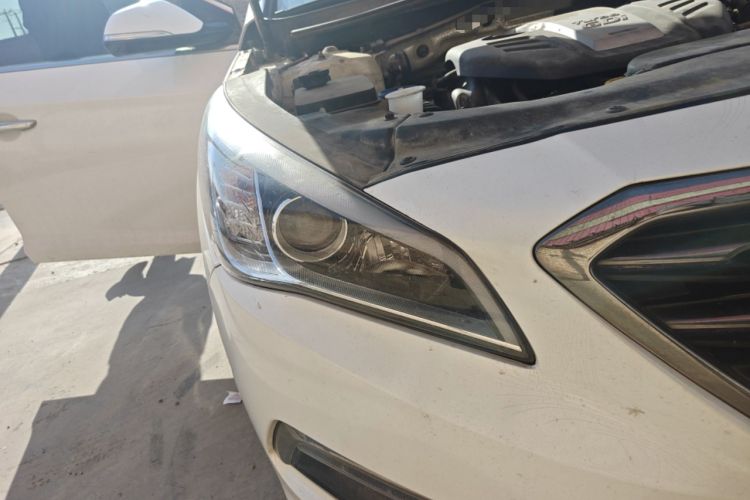 Used Hyundai Sonata 2015 1.6T GLX Advanced Model Right Front Headlight