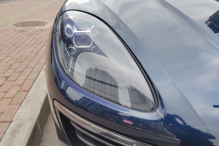 Used Porsche Macan 2017 Macan 2.0T Right Front Headlight