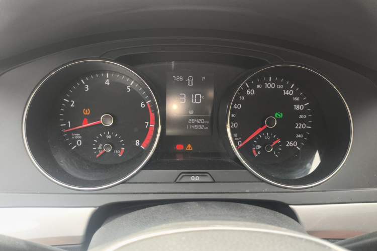 Used Volkswagen Lamando 2018 230TSI DSG Fashion Edition Instrument Cluster