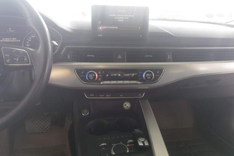 Used Audi A4L 2017 40 TFSI Fashion Model