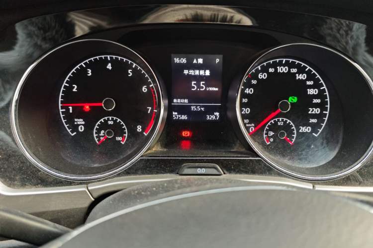 Used Volkswagen Touran 2018 Volkswagen Touran L 280TSI DSG Comfort Edition 7 Seats China VI Standard Instrument Cluster