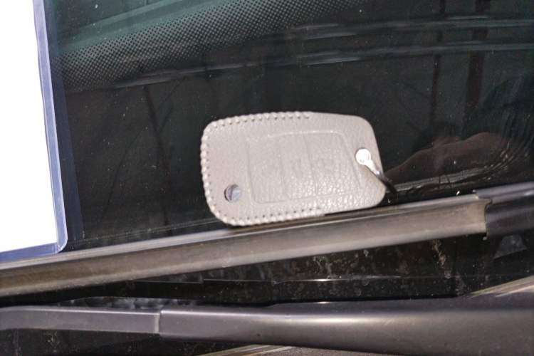 Used Volkswagen Passat 2019 280TSI Business Edition China VI Vehicle Key