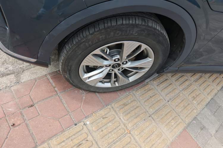 Used Bestune Yueyi 03 2025 445km Joyful Edition