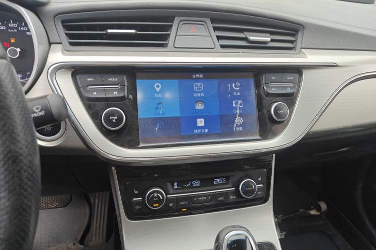 Used Geely Auto Emgrand GL 2017 1.3T DCT Luxury Model
