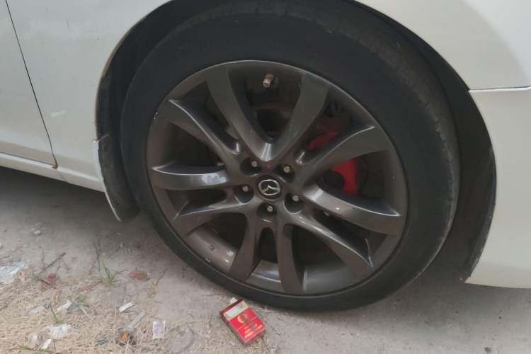 Used Mazda Atenza 2014 2.5L Blue Sky Prestige Edition Right Front Wheel Hub