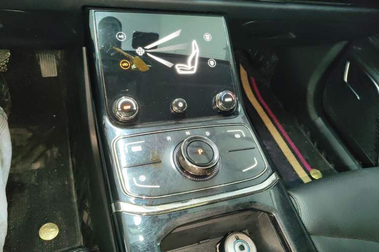 Used NETA U 2022 Zhi400 Pro Lithium Iron Phosphate Gear Lever