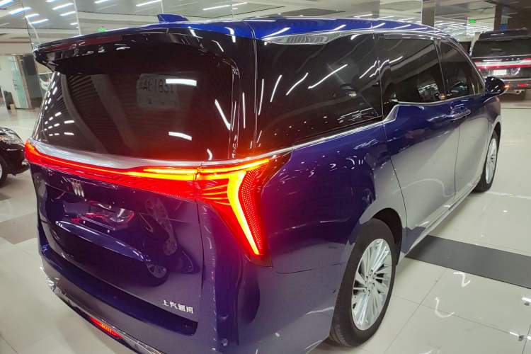 Used Buick Century 2023 2.0T Six-Seater Yinshi Edition
