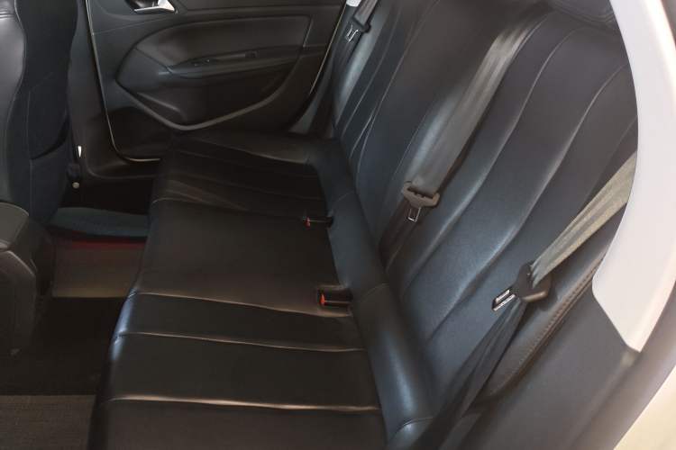 Used Peugeot 308 2018 1.6L Automatic Luxury Edition Left Rear Seat