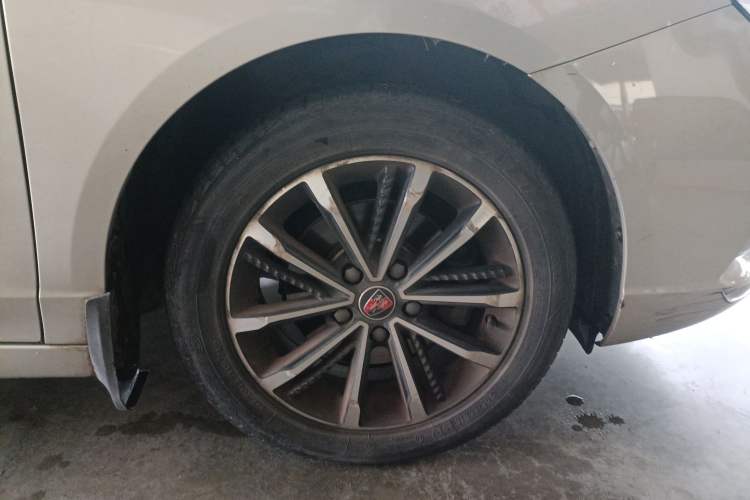 Used Roewe i5 2020 1.5L Manual 4G Connect Leehao Flagship Edition
