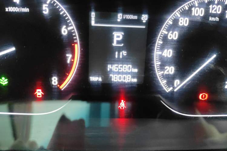 Used Honda Accord 2018 230TURBO Comfort Version National V Odometer Close Up