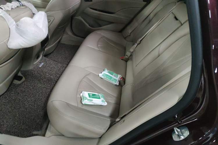 Used Buick LaCrosse 2018 28T Avenir
