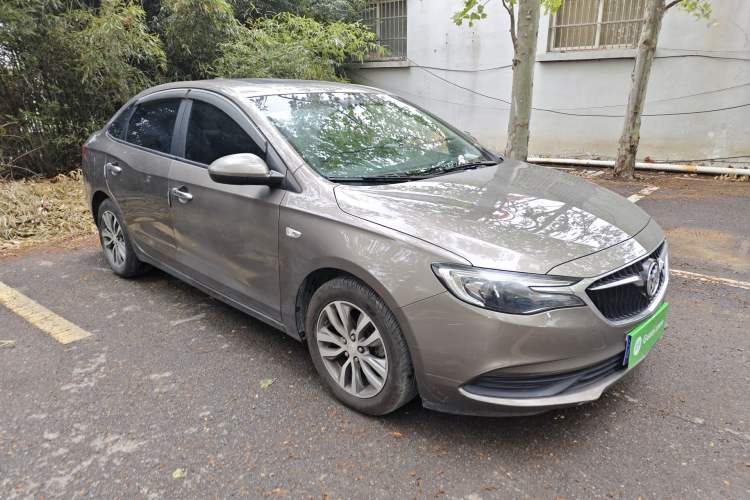 Used Buick GT 2019 18T Automatic Connected Elite Model China VI Standard Front Right 45 Deg