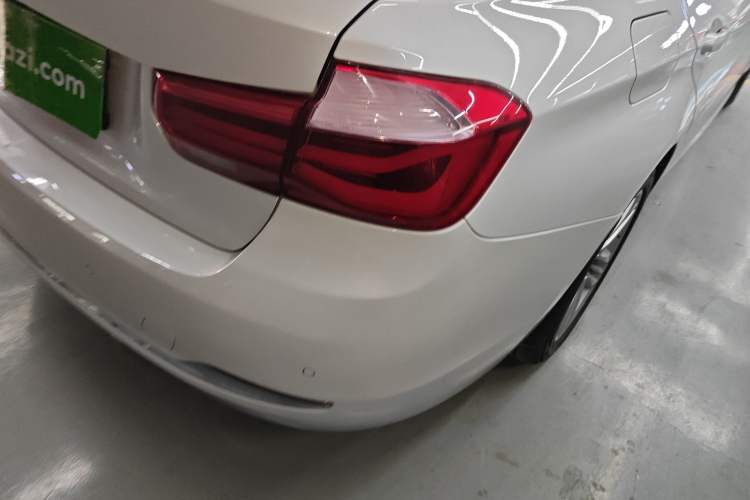 Used BMW 3 Series 2016 320Li Fashion Model
