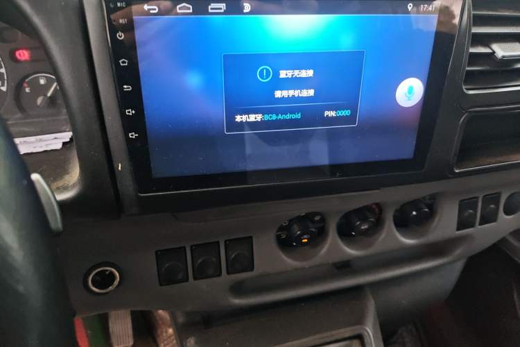 Used JMC Transit 2019 2.8T Commercial Version Long Wheelbase Mid-Roof 6-Seater Rear Single Tire China VI Emission Standard – JX493
