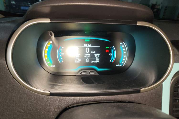 Used Chery QQ Little Ant 2021 200 000-Yuan Ant Fan Edition Talent Version Lithium Iron Phosphate 301 km