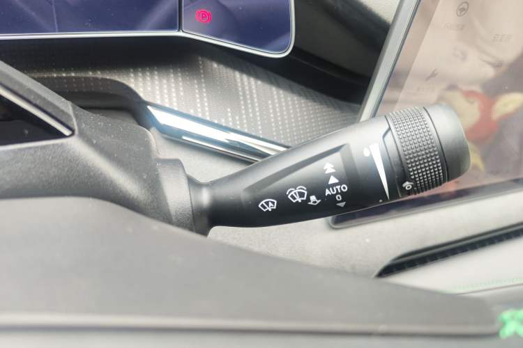 Used Zeekr 001 2023 WE Edition 100 kWh Vehicle Key