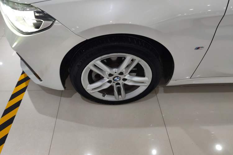 Used BMW 1 Series 2021 Revised 120i M Sport Night Edition Left Front Wheel Hub