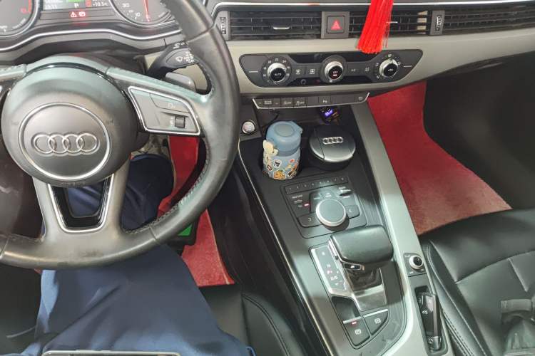 Used Audi A4L 2018 30th Anniversary Edition 40 TFSI Trendy Model