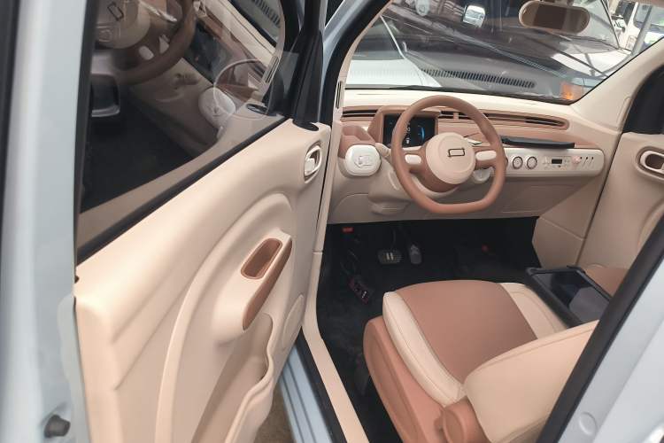 Used Bestune Pony 2026 Model 222km Shining Horse
