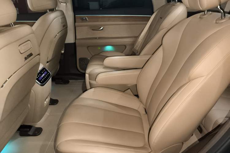 Used Hima AITO M7 2024 1.5T Intelligent Driving 4WD Ultra Version 6 Seats
