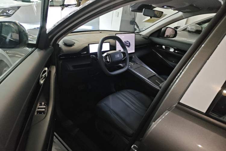 Used Geely Galaxy E5 2024 440km Launch Edition