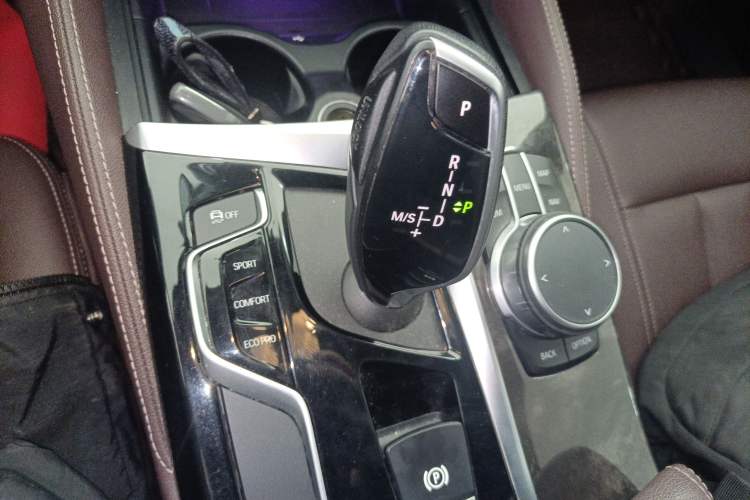 Used BMW 5 Series 2020 525Li M Sport Package Gear Lever