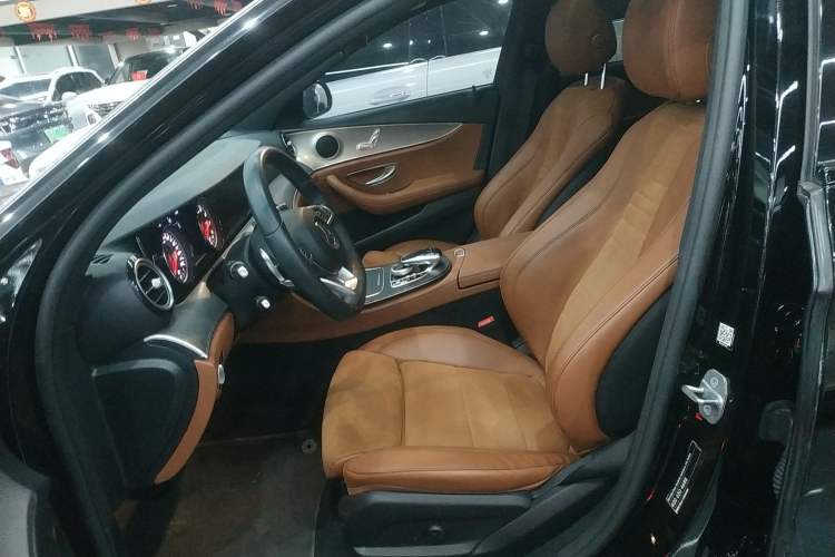 Used Mercedes-Benz E-Class 2018 E 200 Sport Edition Left Front Seat