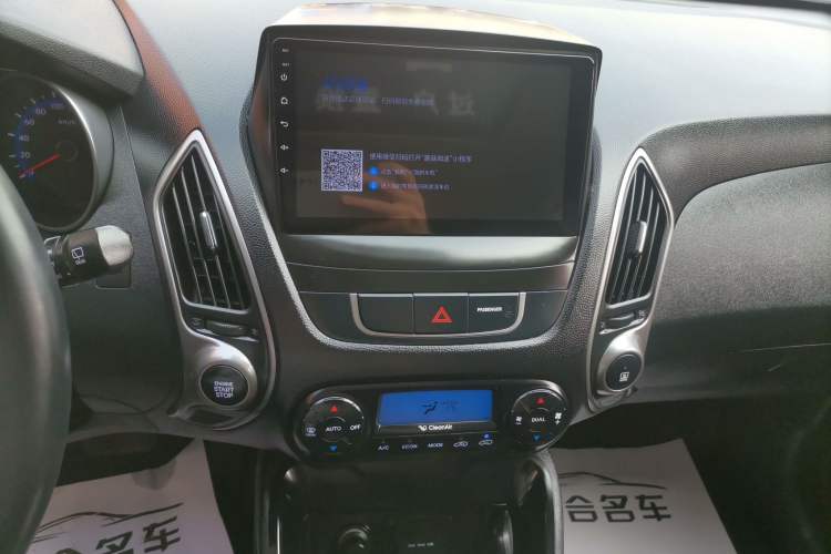 Used Hyundai ix35 2015 2.0L Automatic 2WD Smart Type China IV