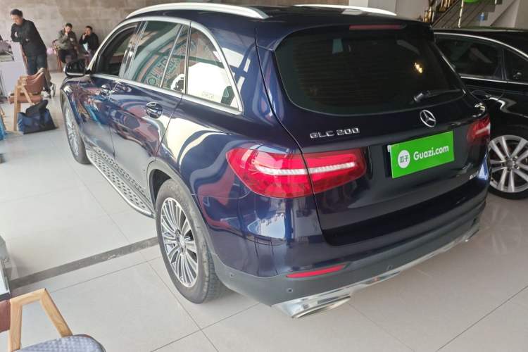 Used Mercedes-Benz GLC 2017 GLC 200 4MATIC
