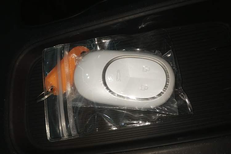 Used Nio ET5 2024 75 kWh Vehicle Key