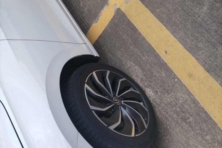 Used Volkswagen Golf 2023 280TSI DSG Pro 20th Anniversary Edition