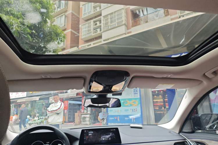 Used BMW 5 Series 2019 530Li Leading Model Luxury Package
