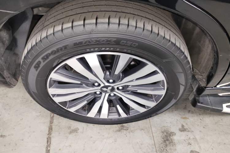 Used Mitsubishi Outlander 2021 2.4L 4x4 Zhi Xiang Edition 7 Seats