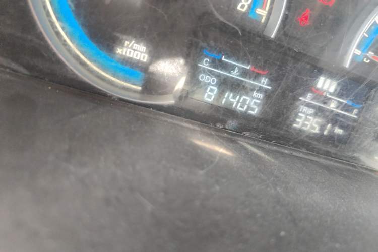 Used Baojun 730 2014 1.5L manual Comfort version 7 seats
