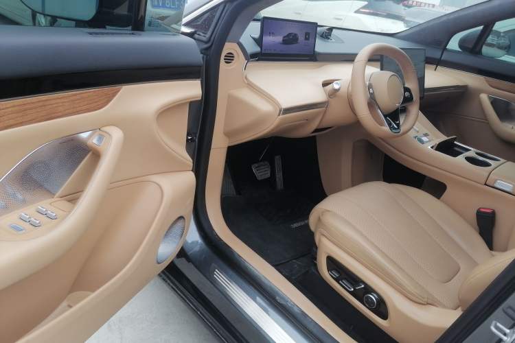 Used Hima Luxeed R7 2025 Extended-Range 331km Ultra