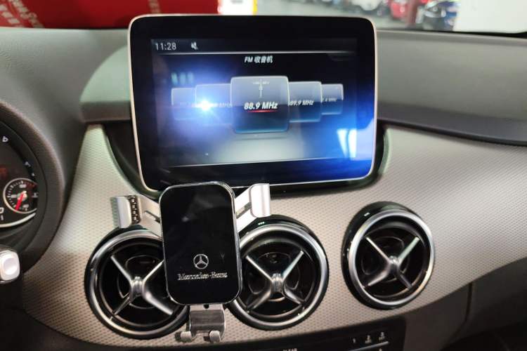 Used Mercedes-Benz B-Class 2017 B 200 Fashion Model
