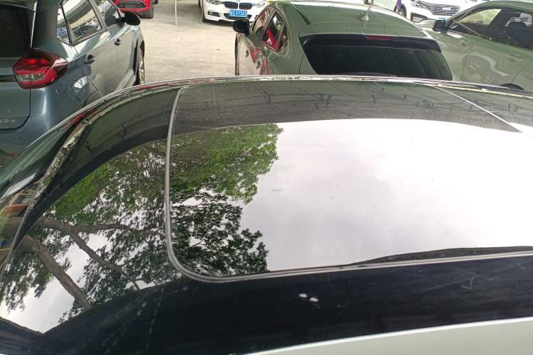 Used Leapmotor T03 2021 400 Luxury Edition Roof