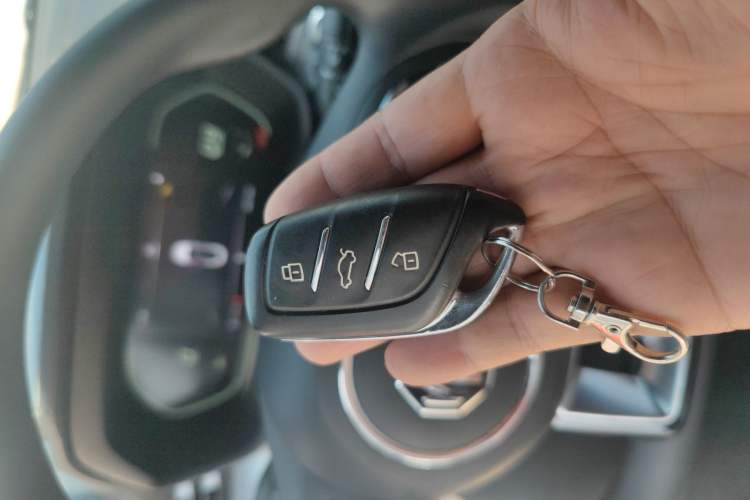 Used MG 5 2022 180 DVVT CVT Youth Luxury Edition