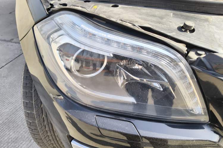 Used Mercedes-Benz GL-Class 2015 GL 400 4MATIC Dynamic Model