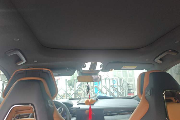 Used Lynk & Co 09 2021 2.0T Ultra Six-Seater