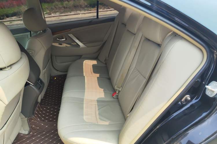 Used Toyota Camry 2012 200G Classic Luxury Edition