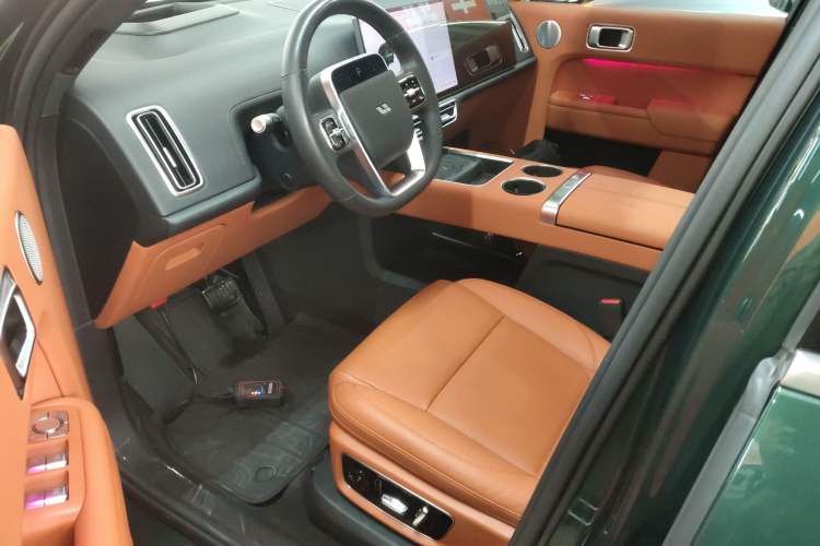 Used Li Auto L8 2023 Pro Model