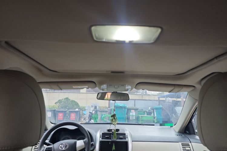 Used Toyota Corolla 2013 Special Edition 1.6L Manual Cool GL Model
