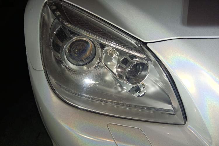 Used Mercedes-Benz SLK-Class 2011 SLK 200 Fashion Model
