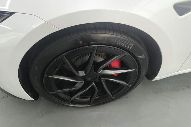 Used Tesla Model 3 2024 High-Performance All-Wheel-Drive Version
