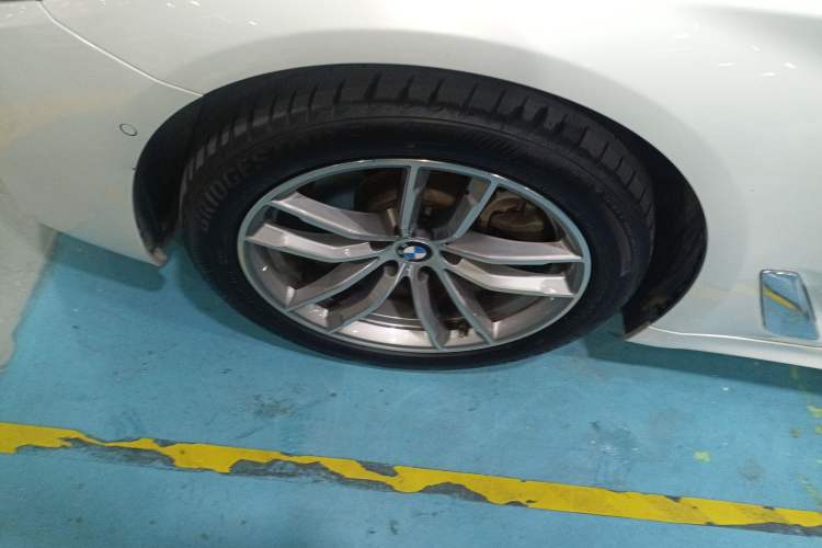 Used BMW 5 Series 2020 525Li M Sport Package
