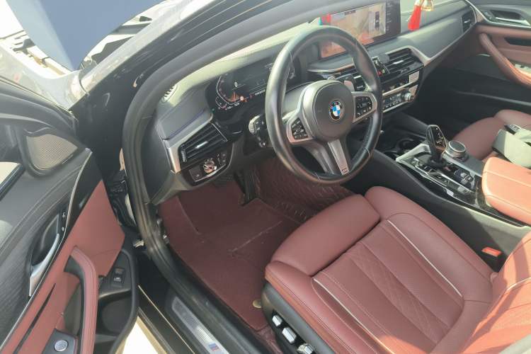 Used BMW 5 Series 2022 Restyled 530Li Leading Edition M Sport Package
