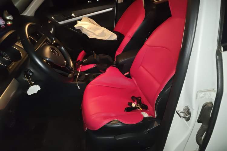 Used Volkswagen Gran Lavida 2015 1.6L Automatic Comfort Edition
