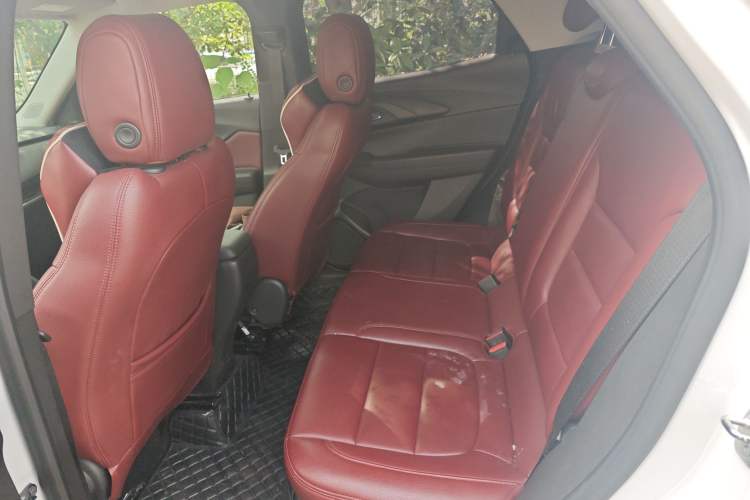 Used Chevrolet Trailblazer 2019 435T Redline CVT Two-Wheel-Drive Sharp Edition China VI Standard Left Rear Seat